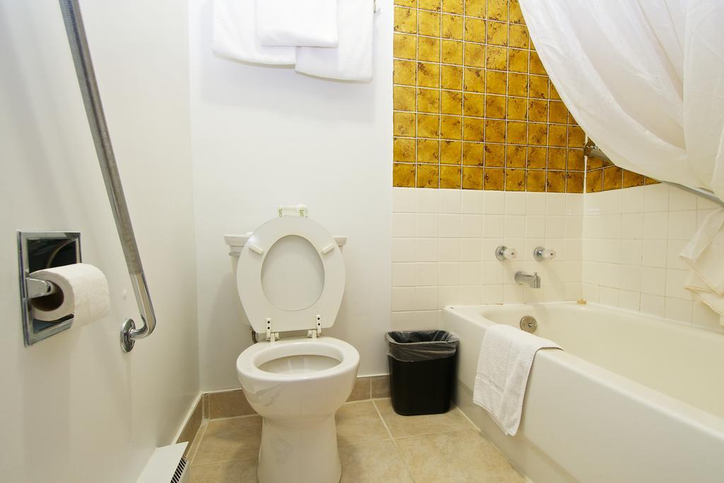 Northlander Motel Sault Ste. Marie Zewnętrze zdjęcie