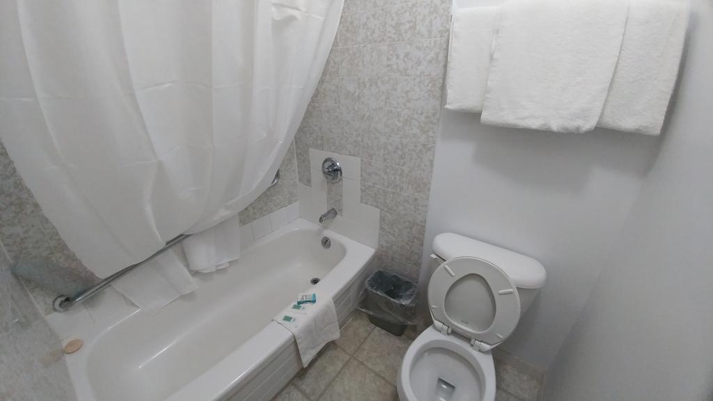 Northlander Motel Sault Ste. Marie Zewnętrze zdjęcie